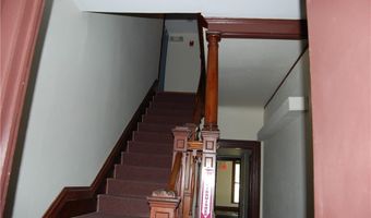 7 Nichols Ln 5, Hopkinton, RI 02832