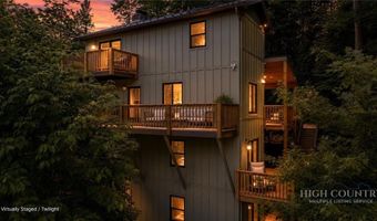 549 Clubhouse Dr, Banner Elk, NC 28604