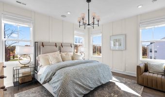 42129 SHINING STAR Sq, Ashburn, VA 20148