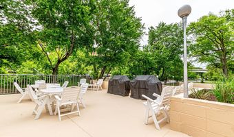 1300 ARMY NAVY Dr 816, Arlington, VA 22202
