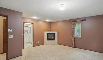 8681 144th Street Ct, Apple Valley, MN 55124