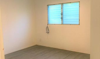 1430 Gulick Ave B, Honolulu, HI 96819
