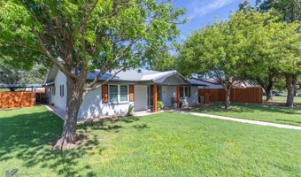 1332 Avenue L, Anson, TX 79501
