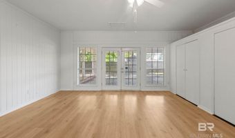 402 E Poplar St, Atmore, AL 36502