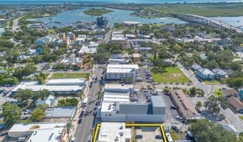 418 Canal St, New Smyrna Beach, FL 32168
