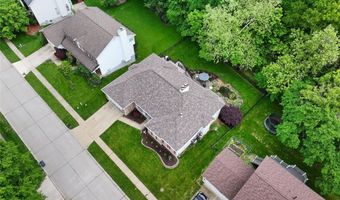 500 Terrington Dr, Ballwin, MO 63021