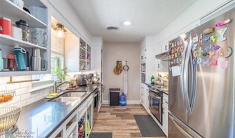 5274 Meadowick Ln, Abilene, TX 79606
