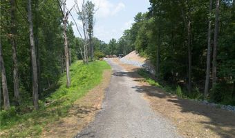 4650 Twin Pines Rd SE, Acworth, GA 30102