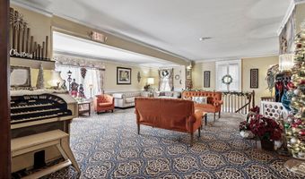 147 Church St, Belford, NJ 07718