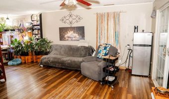 401 S Gartner Ave, Altamont, KS 67330
