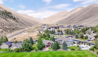 381 Parkside Dr, Bellevue, ID 83313