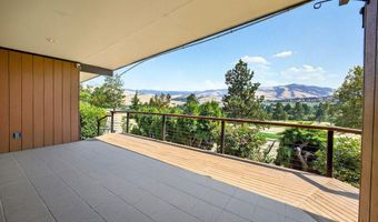 738 Fairway Ct, Ashland, OR 97520