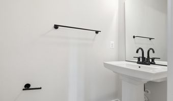 153 LOCKE St, Baltimore, MD 21230