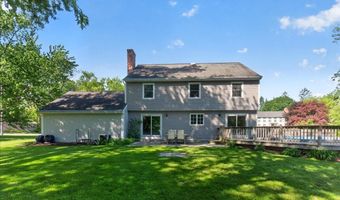 3 Fenway Dr, Albany, NY 12211