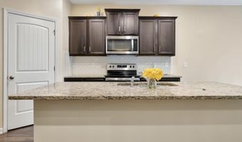 1056 FLYWAY VIEW Ln, Alabaster, AL 35007