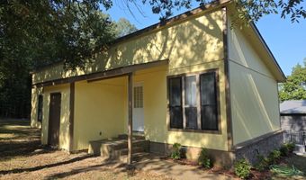 405 Hawkins St, Batesville, AR 72501