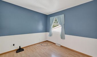 6809 Pilgrim Rd, Madison, WI 53711