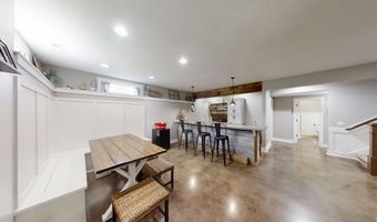5962 Deer Hollow Rd, Auburn, IN 46706