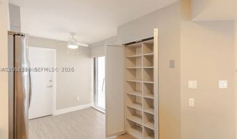 3525 Magellan Cir 626, Aventura, FL 33180