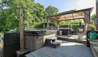 1168 Parkside Dr, Alexandria, KY 41001