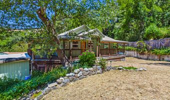 1250 Zenia Bluff Rd, Alderpoint, CA 95511