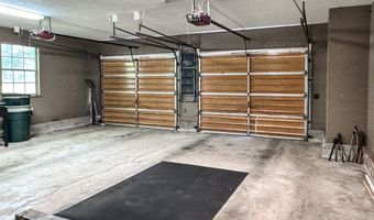 22 12th St, Apalachicola, FL 32320