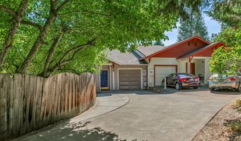 500 Poplar Pl, Ashland, OR 97520