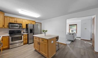 13294 212th Ave, Anamosa, IA 52205
