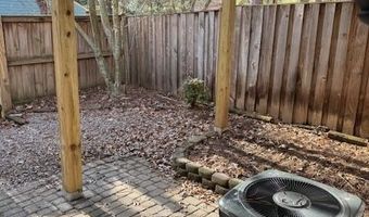 5623 GLENWOOD MEWS Dr, Alexandria, VA 22315