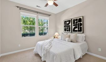 21421 Trail Ridge Dr, Escondido, CA 92029