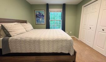 55 Manorwood Dr 55, Branford, CT 06405