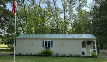 7386 Cheboygan St, Alanson, MI 49706