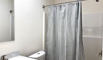 401 Lilly Ln, Altoona, WI 54720