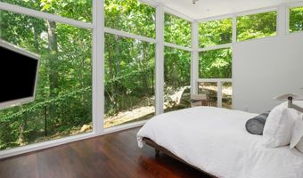 7201 BROXBURN Dr, Bethesda, MD 20817