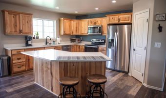 1960 W Willow Way, Benson, AZ 85602