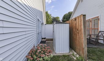 325 Dangerfield Dr, Beech Grove, IN 46107