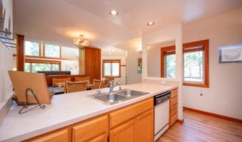 2383 Chamonix Dr, Arnold, CA 95223