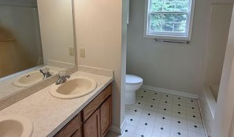 10156 PINEVIEW Rd, Atlantic, VA 23303