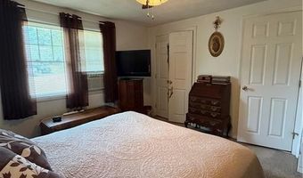 6 Balsam Ct, Johnston, RI 02919
