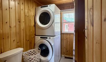38 Lamb Farm Rd, Baileyville, ME 04694
