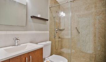 976 SHORE ACRES Rd, Arnold, MD 21012