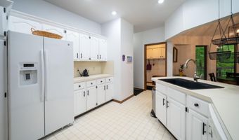 6315 Lehigh Ct SE, Ada, MI 49301
