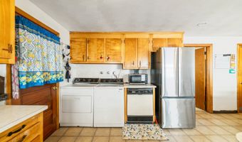 75 Lawndale Ave, Bristol, CT 06010