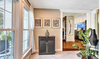 138 Jenckes Hill Rd, Lincoln, RI 02865