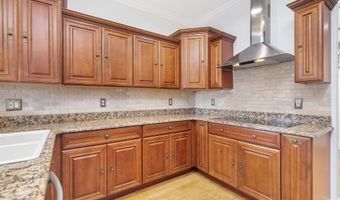 248 Palm Cir, Atlantis, FL 33462