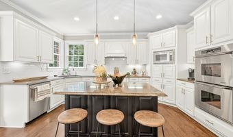 4759 Highland Point Dr, Auburn, GA 30011