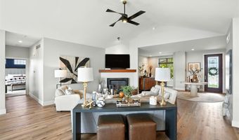 430 Carlyle Dr, North Liberty, IA 52317