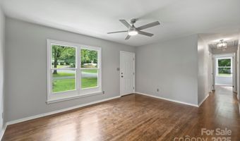 2840 Edsel Pl, Charlotte, NC 28205