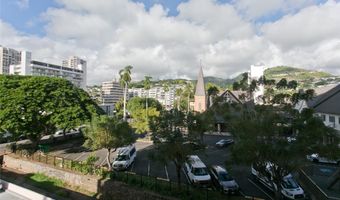 1617 Keeaumoku St 404, Honolulu, HI 96822