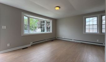 28 Freeman St, Avon, MA 02322